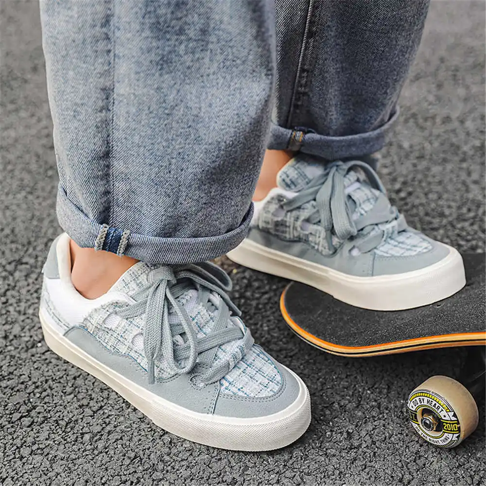 مع جلد الهيب هوب أحذية المدرسة - مراجعة Tech Accessories Gifts For Men وسعره